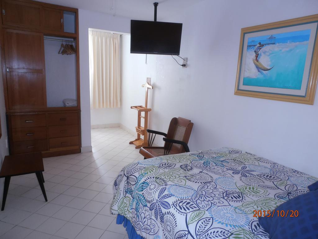 Hotel Bracamonte Huanchaco Habitación foto